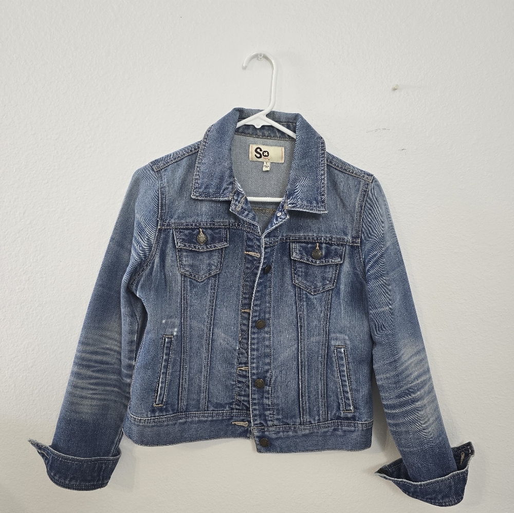 SO Junior's Blue Jean Jacket Size Large